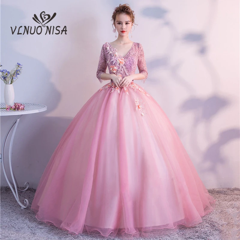 Real Photo 2018 High-end Vintage Ball Gown 3D Flower Pattern Exquisite Appliques Embroidery Evening Dress Marriage Performance
Real Photo 2018 High-end Vintage Ball Gown 3D Flower Pattern Exquisite Appliques Embroidery Evening Dress Marriage Performance