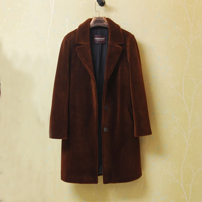 * 2017 Luxury Genuine Real Merino Sheep Fur Coat Jacket Winter Warm Women Wool Fur Outerwear Coats Lady Clothing
* 2017 Luxury Genuine Real Merino Sheep Fur Coat Jacket Winter Warm Women Wool Fur Outerwear Coats Lady Clothing