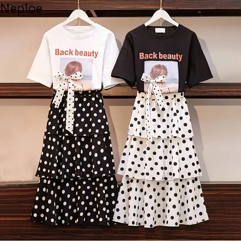 2019 Spring Summer 2 Piece Set Women Short Sleeve T Shirt+Polka Dot Long Skirts Suits Bowknot Tops Vintage Skirt Sets
2019 Spring Summer 2 Piece Set Women Short Sleeve T Shirt+Polka Dot Long Skirts Suits Bowknot Tops Vintage Skirt Sets