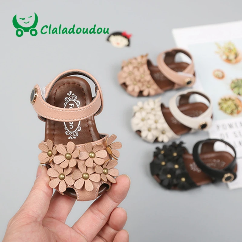 Claladoudou 11.5-15.5CM 0-3years old baby girls flower shoes for summer toddler girl closed toe rivets soft beach sandal for kid
Claladoudou 11.5-15.5CM 0-3years old baby girls flower shoes for summer toddler girl closed toe rivets soft beach sandal for kid