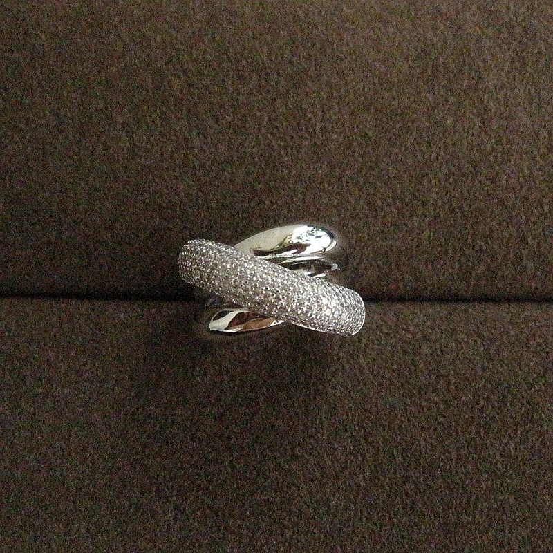 Luxury AAA cubic zirconia micro pave setting big boldmulti-layered ring,cooper base women's accessaries,R2508
Luxury AAA cubic zirconia micro pave setting big boldmulti-layered ring,cooper base women's accessaries,R2508