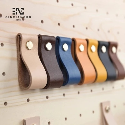Leather furniture Single hole handle modern europe style pull handle knob for doors cabinets cupboards Leather handle
Leather furniture Single hole handle modern europe style pull handle knob for doors cabinets cupboards Leather handle
