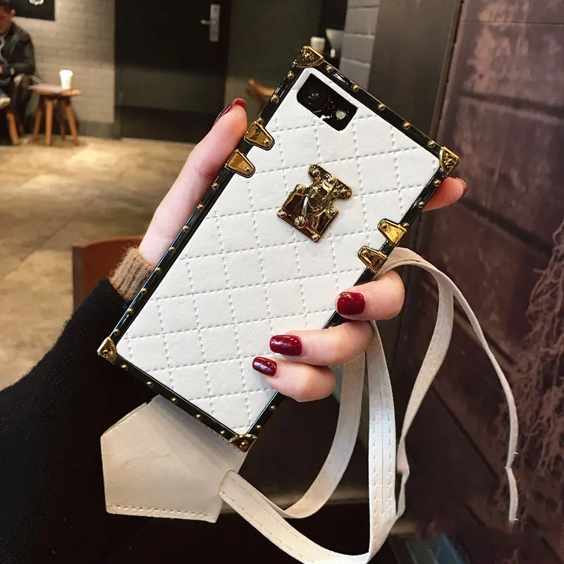 GYPHCA For iphone case X XSMAX Case Phone Case for iphone 11 11Pro max 6 7 8 Plus Vintage Luxury PU Leather Square Lattice Phone Back Cover
GYPHCA For iphone case X XSMAX Case Phone Case for iphone 11 11Pro max 6 7 8 Plus Vintage Luxury PU Leather Square Lattice Phone Back Cover