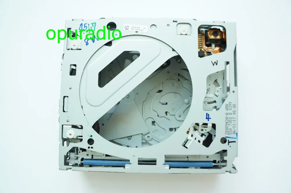 100% Brand New 20IDC 6-Disc CD changer mechanism old style for Toyota VW RCD510 For-d Lexus IS250 navigation
100% Brand New 20IDC 6-Disc CD changer mechanism old style for Toyota VW RCD510 For-d Lexus IS250 navigation
