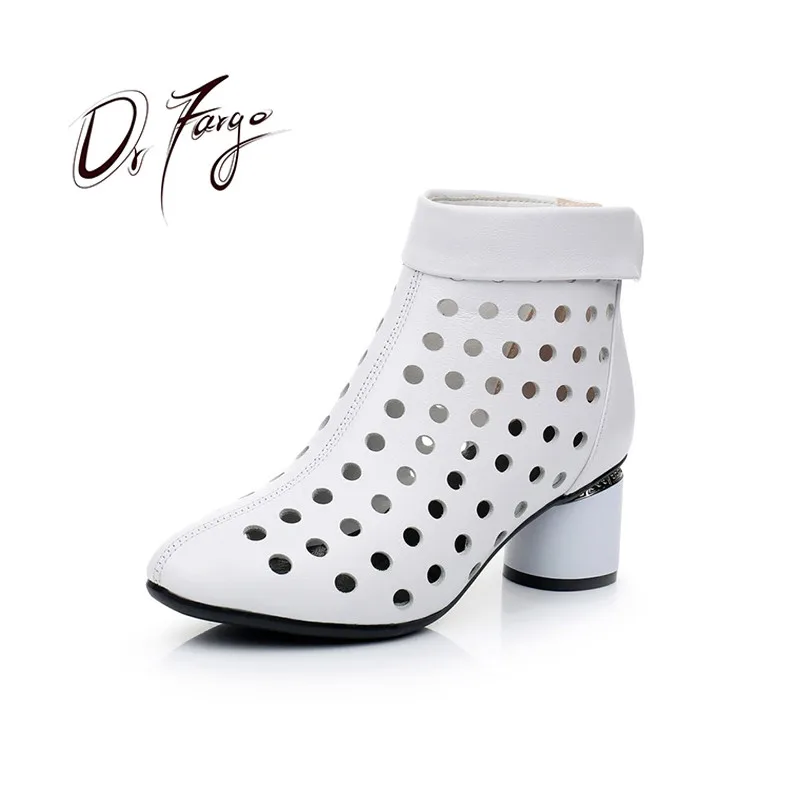 DRFARGO 2019 Summer Ankle Boots Genuine Leather Shoes Women Med High Heel Back Zipper Boots Cutout breathable Mujer Zapatos 909
DRFARGO 2019 Summer Ankle Boots Genuine Leather Shoes Women Med High Heel Back Zipper Boots Cutout breathable Mujer Zapatos 909