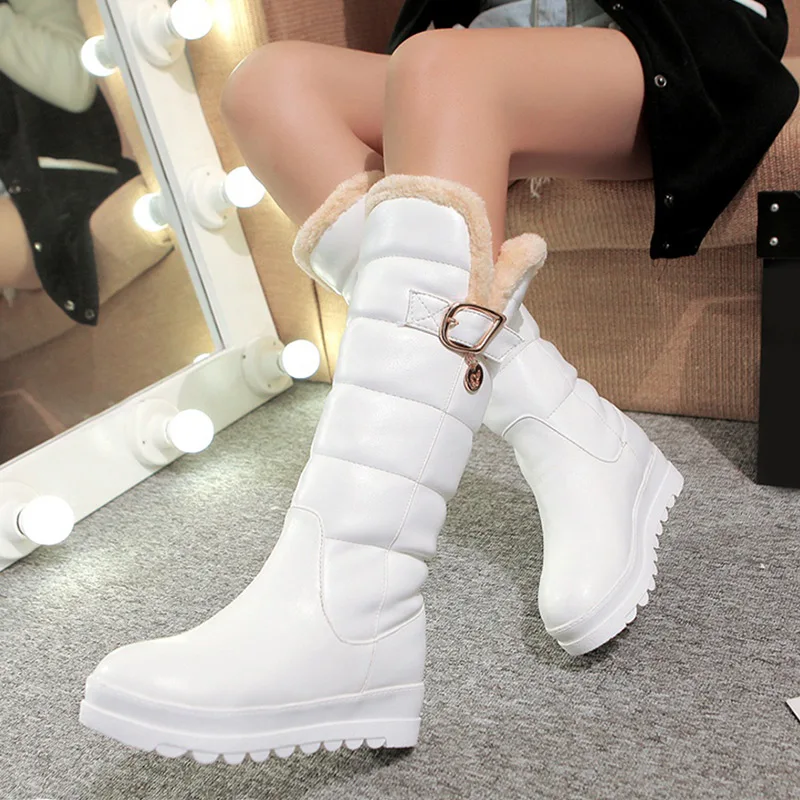 2018 New Winter Boots Women Fur Plush Metal Buckle Warm Mid-Calf Boots Female Girls PU Leather Slip On Shoes Non-Slip Plus Size
2018 New Winter Boots Women Fur Plush Metal Buckle Warm Mid-Calf Boots Female Girls PU Leather Slip On Shoes Non-Slip Plus Size