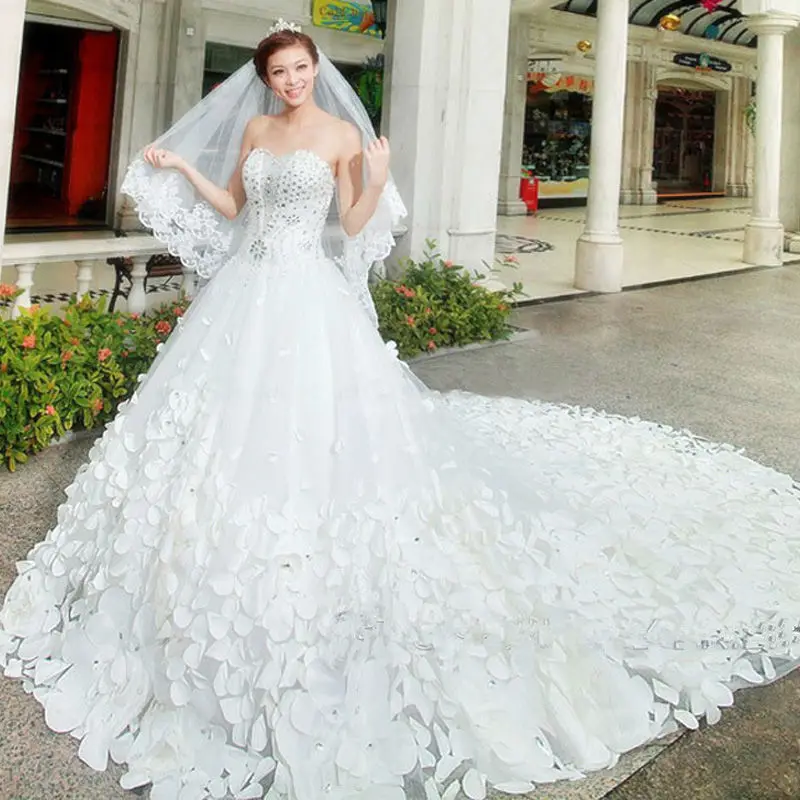 wedding Dress 2015 Luxury Royal Soft tulle hand made Designer Sweetheart Beaded Crystal Organza Royal train Wedding Dresses
wedding Dress 2015 Luxury Royal Soft tulle hand made Designer Sweetheart Beaded Crystal Organza Royal train Wedding Dresses