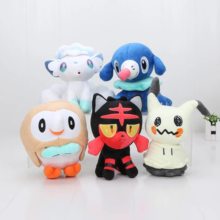 18-20cm Rowlet Litten Alola Vulpix Mimikyu Sandshrew Plush Toy 7th Generation Sun Moon Animal Doll for Kids
18-20cm Rowlet Litten Alola Vulpix Mimikyu Sandshrew Plush Toy 7th Generation Sun Moon Animal Doll for Kids