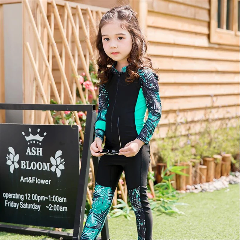 One piece swim suit for kids 2019 hot sale floral printed swimsuit girls long sleeve swimwear long sleeve bathsuit 5/6/7/8/9/10
One piece swim suit for kids 2019 hot sale floral printed swimsuit girls long sleeve swimwear long sleeve bathsuit 5/6/7/8/9/10