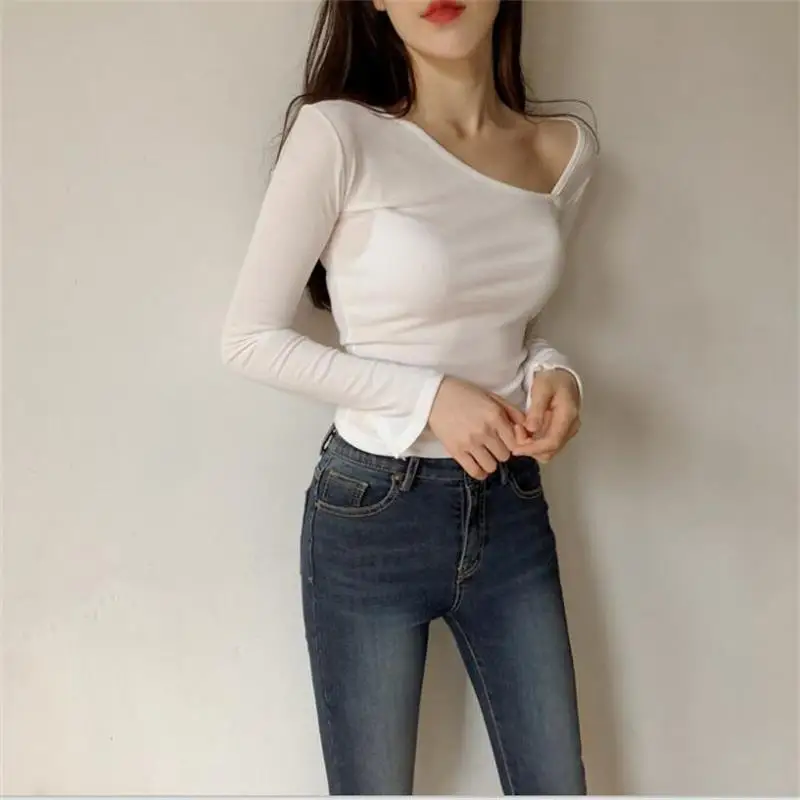 2019 new hot sale women's spring summer autumn sexy v-neck t-shirts ladies fashion women's long-sleeve T-shirt bottoming shirt
2019 new hot sale women's spring summer autumn sexy v-neck t-shirts ladies fashion women's long-sleeve T-shirt bottoming shirt