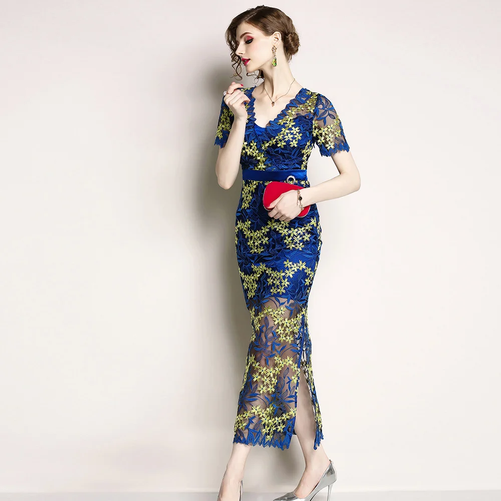 brand woman vintage pencil dress short sleeve lady heavy embroidered party dress v-neck sexy female dress
brand woman vintage pencil dress short sleeve lady heavy embroidered party dress v-neck sexy female dress
