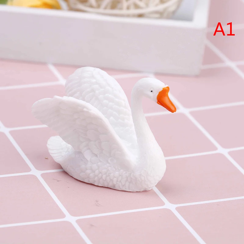 1PCS Kids Cute Cartoon Mini Swan For Action Figures Toys Micro Landscape Microland Garden Christmas Decorations
1PCS Kids Cute Cartoon Mini Swan For Action Figures Toys Micro Landscape Microland Garden Christmas Decorations