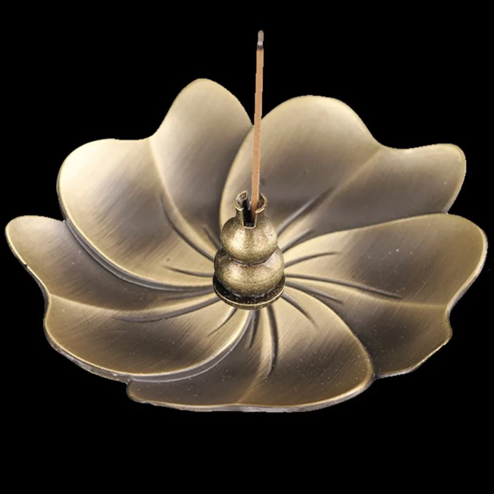 Fragrance Stick Burner Metal Furnace Incense Holder Stand Catcher Alloy Flower Shape Vintage Living Room Home Perfume Plate
Fragrance Stick Burner Metal Furnace Incense Holder Stand Catcher Alloy Flower Shape Vintage Living Room Home Perfume Plate