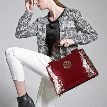 Retro Vintage Leather Women's Shoulder Bags Purse Boho Handbag Crossbody Totes Bag Satchel Bags for Women 2018 Luxury Handbags
Retro Vintage Leather Women's Shoulder Bags Purse Boho Handbag Crossbody Totes Bag Satchel Bags for Women 2018 Luxury Handbags