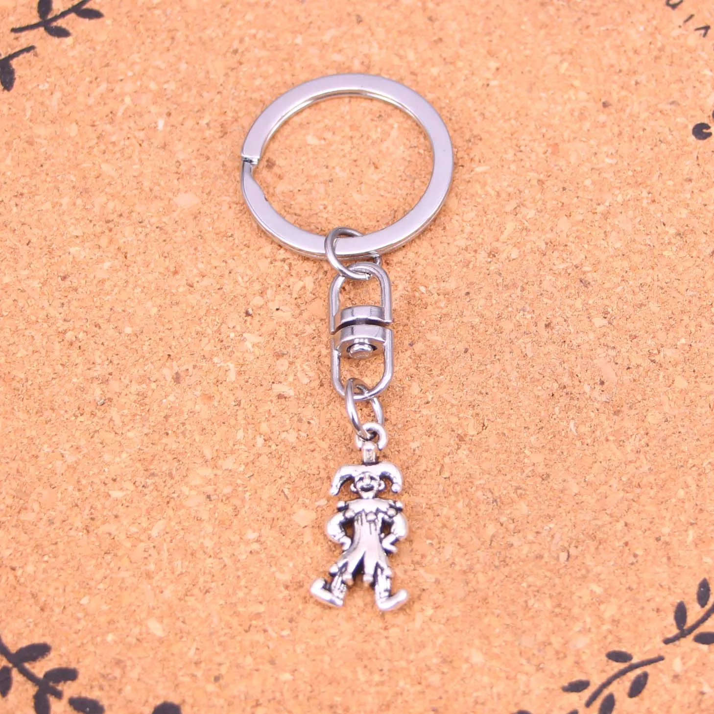 Fashion Jewelry Accessories Silver Pendant clown joker jester Keychain Key Ring For Women Men Gifts Key Chain
Fashion Jewelry Accessories Silver Pendant clown joker jester Keychain Key Ring For Women Men Gifts Key Chain