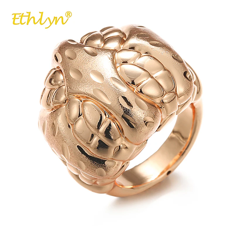Ethlyn Trendy 2018 Big Women Rings Snake Pattern Rings Charming Rose Gold Engagement Ring Nigeria/African Vintage Rings Jewelry
Ethlyn Trendy 2018 Big Women Rings Snake Pattern Rings Charming Rose Gold Engagement Ring Nigeria/African Vintage Rings Jewelry