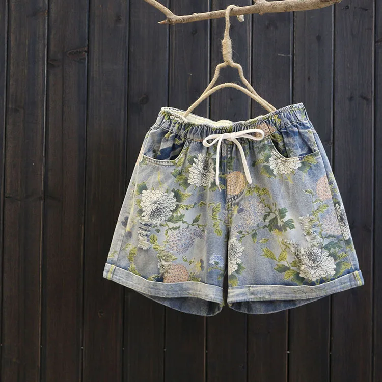 6159 new summer women Japan style cotton wide leg pants print hole elastic waist casual short jeans
6159 new summer women Japan style cotton wide leg pants print hole elastic waist casual short jeans