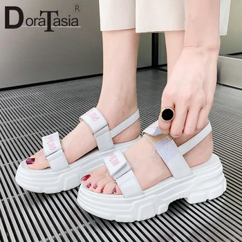 DORATASIA 2019 New Sweet Genuine Cow Leather Shoes Sandals Women Summer Platform Women Casual Shoes Woman Size 34-40
DORATASIA 2019 New Sweet Genuine Cow Leather Shoes Sandals Women Summer Platform Women Casual Shoes Woman Size 34-40
