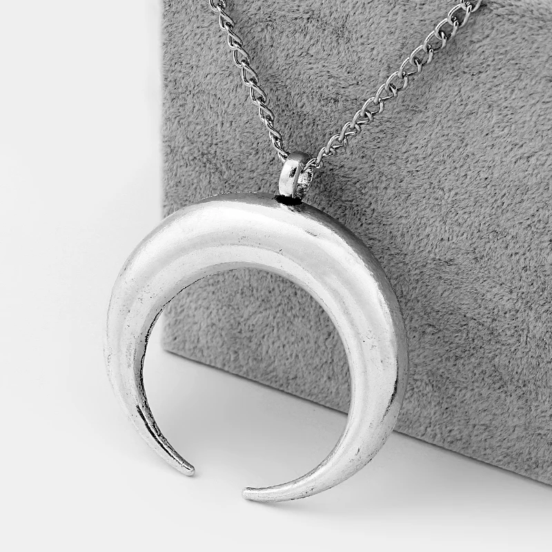 1PCS Antique Silver Large Horn Moon Crescent Charms Pendants Long Link Chain Lagenlook Necklace Choker
1PCS Antique Silver Large Horn Moon Crescent Charms Pendants Long Link Chain Lagenlook Necklace Choker