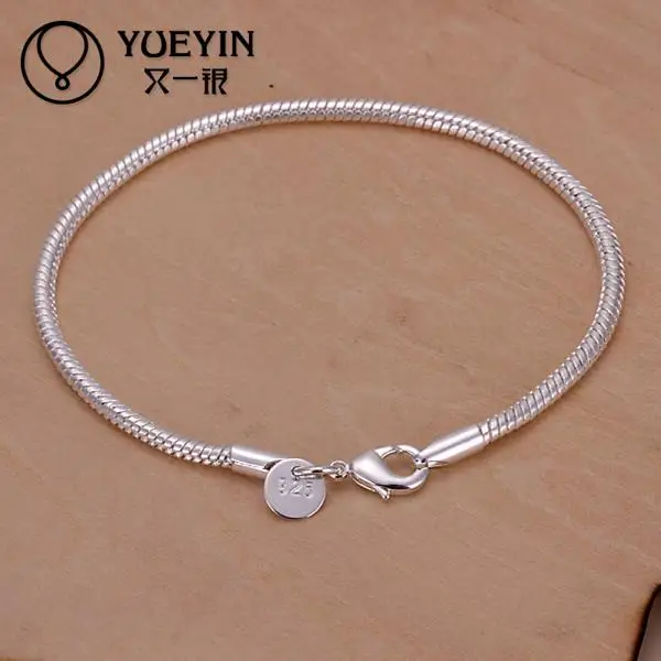 Latest Women Silver Bracelet Simple Design Snake Chain Silver Bracelet & Bangle Wemen Fashion Jewelry 20CM
Latest Women Silver Bracelet Simple Design Snake Chain Silver Bracelet & Bangle Wemen Fashion Jewelry 20CM