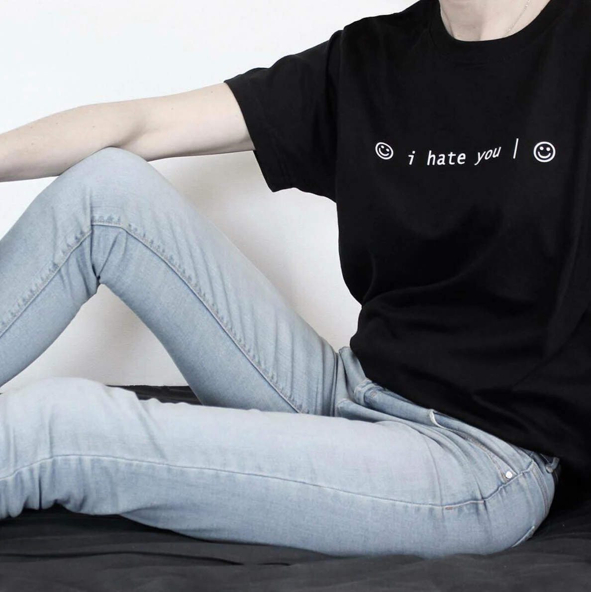 I Hate You Smiley Face Graphic Women Summer Fashion Tumblr Aesthetic Black Shirt 80s 90s Female Harajuku Funny Slogan T-shirt
I Hate You Smiley Face Graphic Women Summer Fashion Tumblr Aesthetic Black Shirt 80s 90s Female Harajuku Funny Slogan T-shirt