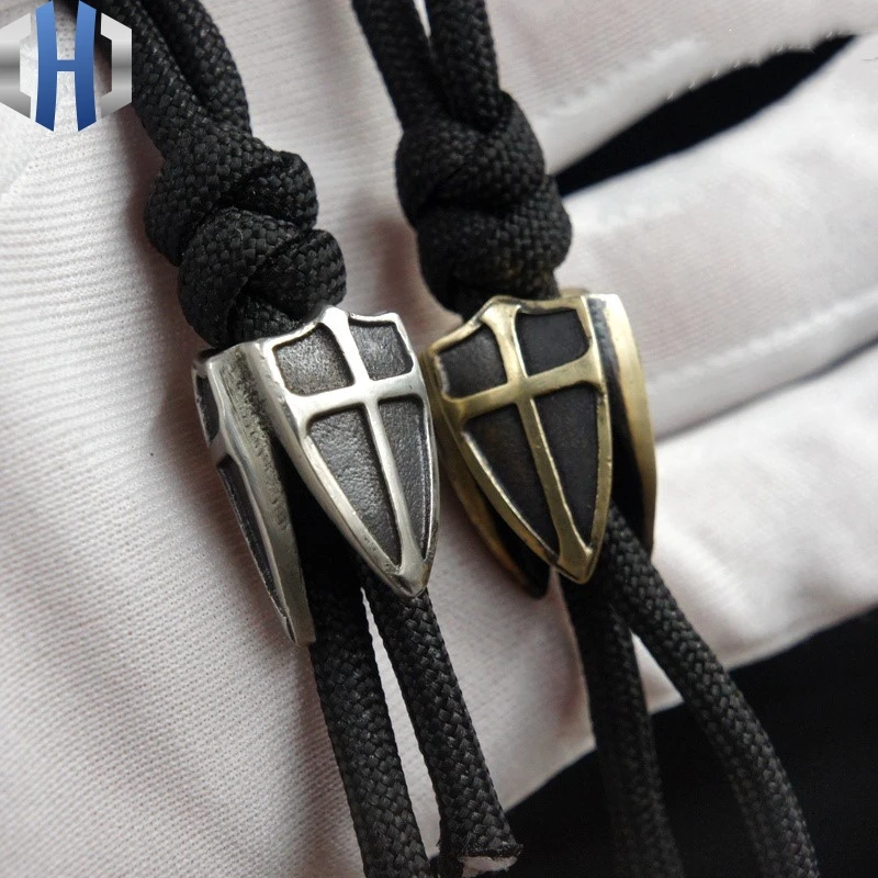 Three-sided Cross Shield EDC Umbrella Rope Knife Pendant Outdoor Flashlight Manual DIY Pendant With Ornaments Paracord Beads
Three-sided Cross Shield EDC Umbrella Rope Knife Pendant Outdoor Flashlight Manual DIY Pendant With Ornaments Paracord Beads