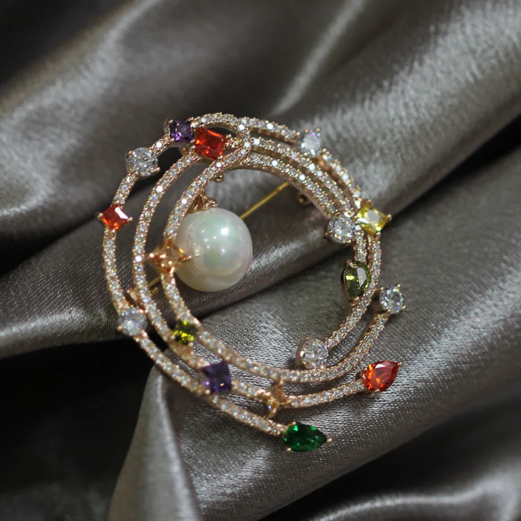 New Bridal Jewelry Copper Flower Pearl Exquisite Design Micro Cubic Zircon CZ Brooch High Quality
New Bridal Jewelry Copper Flower Pearl Exquisite Design Micro Cubic Zircon CZ Brooch High Quality