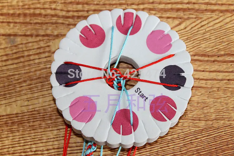 Free shipping 10pcs programmed kumihimo disc tray Lazy weaver woven bracelet knit DIY craft materials lanyard indispensable tool
Free shipping 10pcs programmed kumihimo disc tray Lazy weaver woven bracelet knit DIY craft materials lanyard indispensable tool