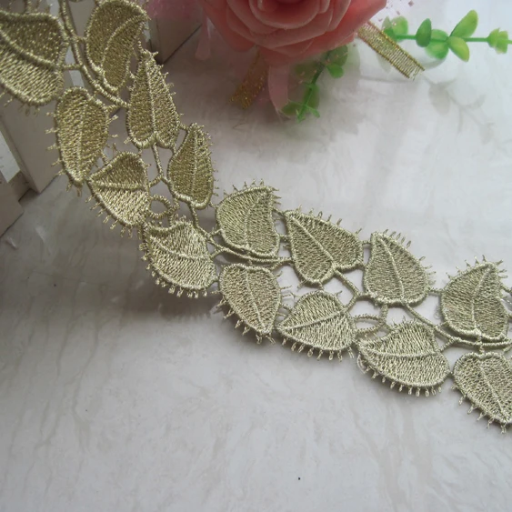 Water soluble gold lace embroidery cloth wholesale garment accessories leaves DIY handmade accessories golden wide 4cm
Water soluble gold lace embroidery cloth wholesale garment accessories leaves DIY handmade accessories golden wide 4cm