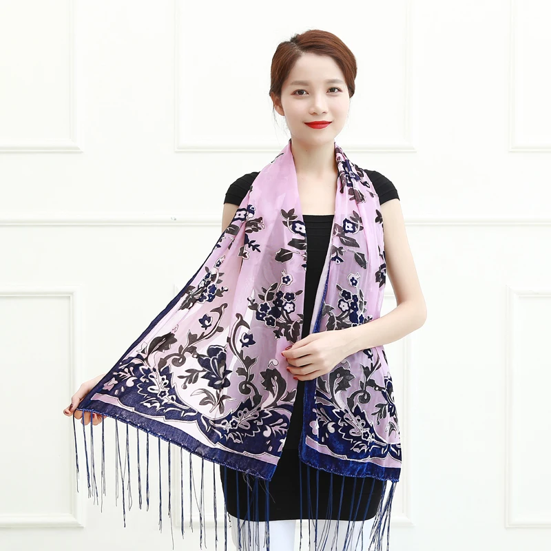 2017 Hot Purple Floral Velvet Scarf Women Winter Shawl Pashmina Fashion Long Wrap Dress Accessory Christmas Gift For Lovers 
2017 Hot Purple Floral Velvet Scarf Women Winter Shawl Pashmina Fashion Long Wrap Dress Accessory Christmas Gift For Lovers