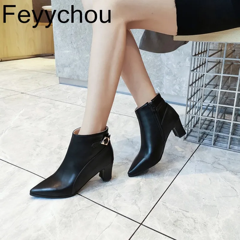 Women Boots Autumn Winter Med Heel Pointed Toe Zip Ankle Mixed-colors Pu Wild Europe and America Sexy Fashion Casual Big Size 48
Women Boots Autumn Winter Med Heel Pointed Toe Zip Ankle Mixed-colors Pu Wild Europe and America Sexy Fashion Casual Big Size 48