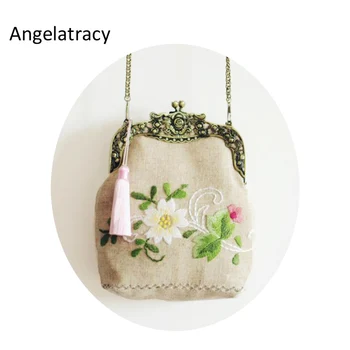 Angelatracy 2018 Embroidery Flower Coin Purse Tassel Pouch Floral Mini Bag Antique Bag Handmade Wallet Women Bag Cherry Blossoms
Angelatracy 2018 Embroidery Flower Coin Purse Tassel Pouch Floral Mini Bag Antique Bag Handmade Wallet Women Bag Cherry Blossoms