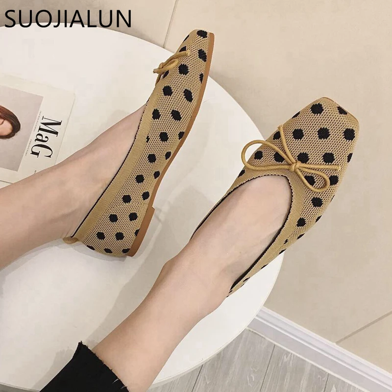 SUOJIALUN 2019 New Spring Women Flats Slip On Ballet Flat Shoes Breathable Knitted Square Toe Soft Moccasins Flat Ballerina
SUOJIALUN 2019 New Spring Women Flats Slip On Ballet Flat Shoes Breathable Knitted Square Toe Soft Moccasins Flat Ballerina