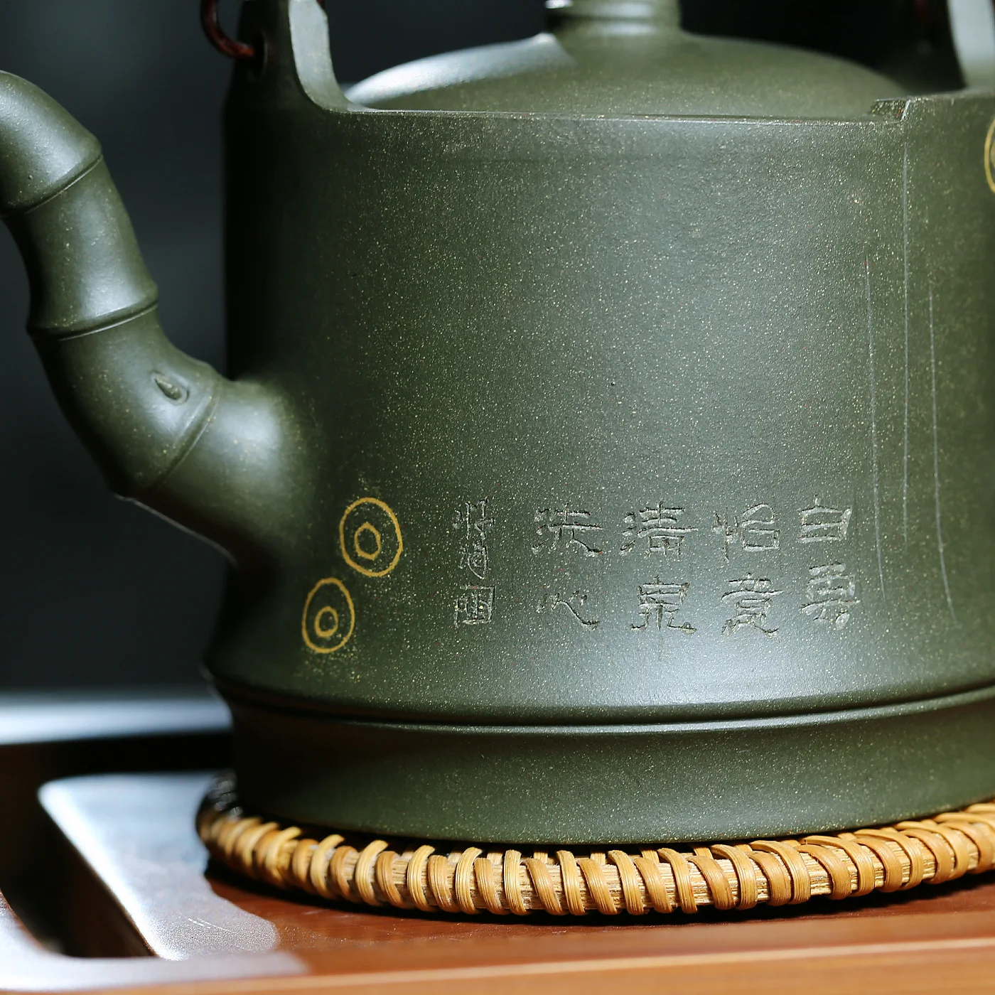 Полностью ручная зеленая ручка из бамбука с одним листьем известный Shao Li Ping Kungfu