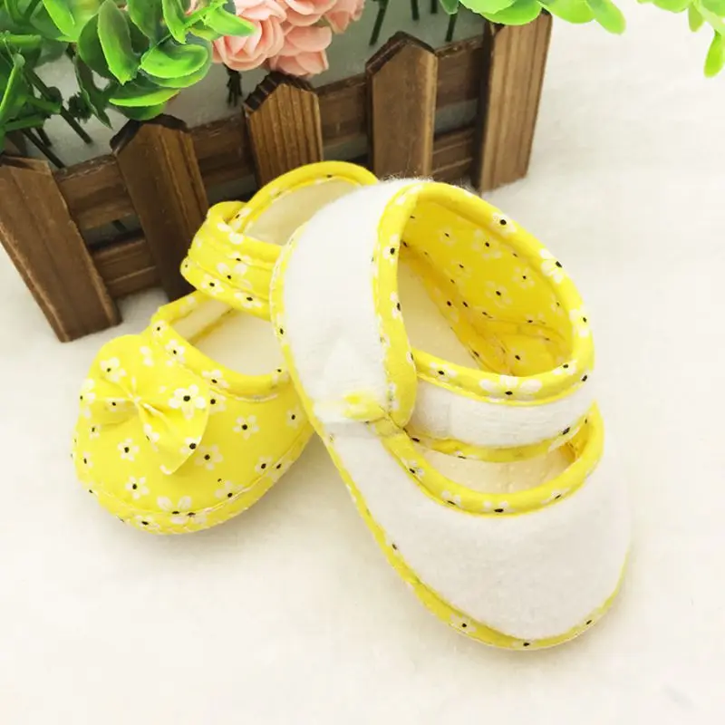 Infant Prewalker Toddler Girls Kid Bowknot Soft Anti-Slip Crib Shoes First Walkers 0-18 Months
Infant Prewalker Toddler Girls Kid Bowknot Soft Anti-Slip Crib Shoes First Walkers 0-18 Months
