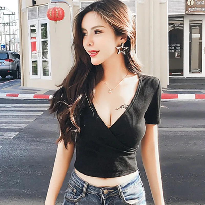 Sexy Cross V-Neck Crop Top Women Korean Fashion Solid Slim Rib T Shirt Female Summer Casual Short Sleeve Tshirts Female Clothing
Sexy Cross V-Neck Crop Top Women Korean Fashion Solid Slim Rib T Shirt Female Summer Casual Short Sleeve Tshirts Female Clothing