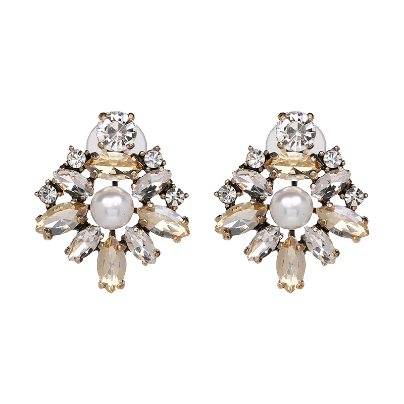 FASHIONSNOOPS Bohemian Bijoux Shiny Luxury Statement Earring Charm Engagement Jewelry Wholesale Crystal Stud Earrings For Women
FASHIONSNOOPS Bohemian Bijoux Shiny Luxury Statement Earring Charm Engagement Jewelry Wholesale Crystal Stud Earrings For Women