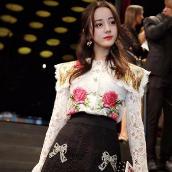 2020 Summer BOHO White Lace Blouse Shirt Women Runway Designer Floral Embroidery Ruffles Ladies Flower Tops Blusas Clothing
2020 Summer BOHO White Lace Blouse Shirt Women Runway Designer Floral Embroidery Ruffles Ladies Flower Tops Blusas Clothing