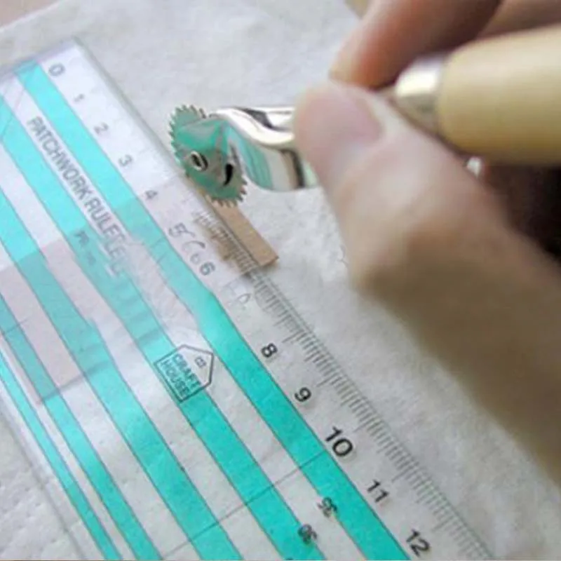 2mm Wooden Overstitch Wheel Leather Stitch Spacing Paper Perforating Tool Roulette Sewing Wheel
2mm Wooden Overstitch Wheel Leather Stitch Spacing Paper Perforating Tool Roulette Sewing Wheel