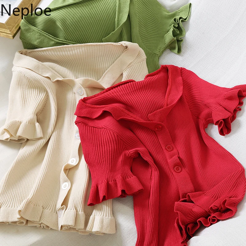 Neploe Fuguns Single Breasted Women T Shirts Summer 2019 New V-Neck Short Sleeve Tees Knitted Slim Fit Ladies Top 45072
Neploe Fuguns Single Breasted Women T Shirts Summer 2019 New V-Neck Short Sleeve Tees Knitted Slim Fit Ladies Top 45072