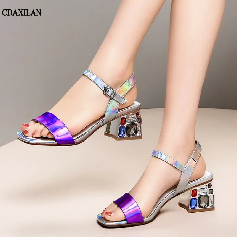 CDAXILAN new arrival sandals women summer casual shoes genuine leather middle heel square heel buckle-strap silver blue sandal
CDAXILAN new arrival sandals women summer casual shoes genuine leather middle heel square heel buckle-strap silver blue sandal