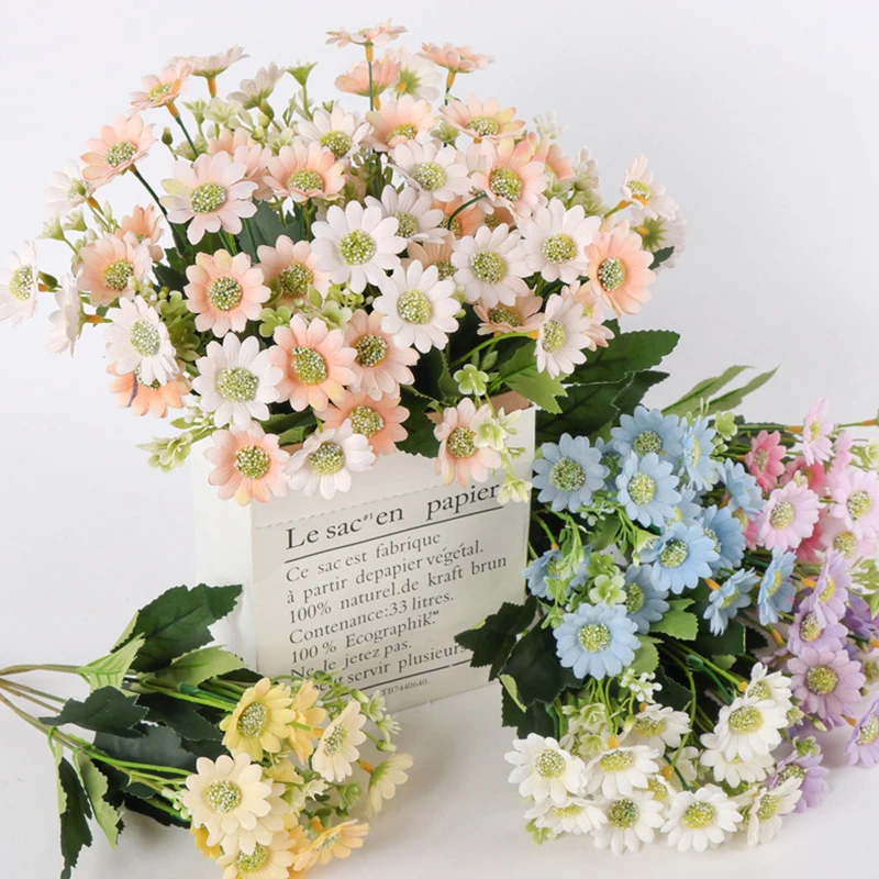 15 Heads Artificial Daisy Flower Silk Real Touch Fake Flowers for Wedding Party Home Decoration Accessories valentines day gift
15 Heads Artificial Daisy Flower Silk Real Touch Fake Flowers for Wedding Party Home Decoration Accessories valentines day gift