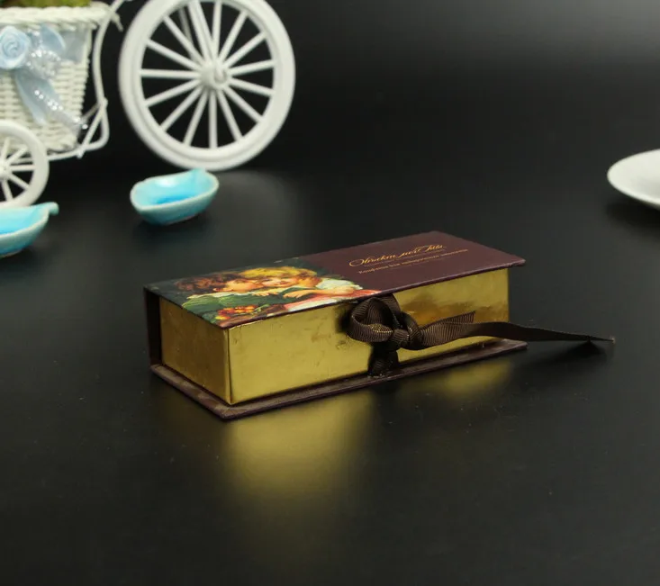 UV Protected Packing manufacturing business online wholesale magnetic closure cardboard box ---PX10766
UV Protected Packing manufacturing business online wholesale magnetic closure cardboard box ---PX10766
