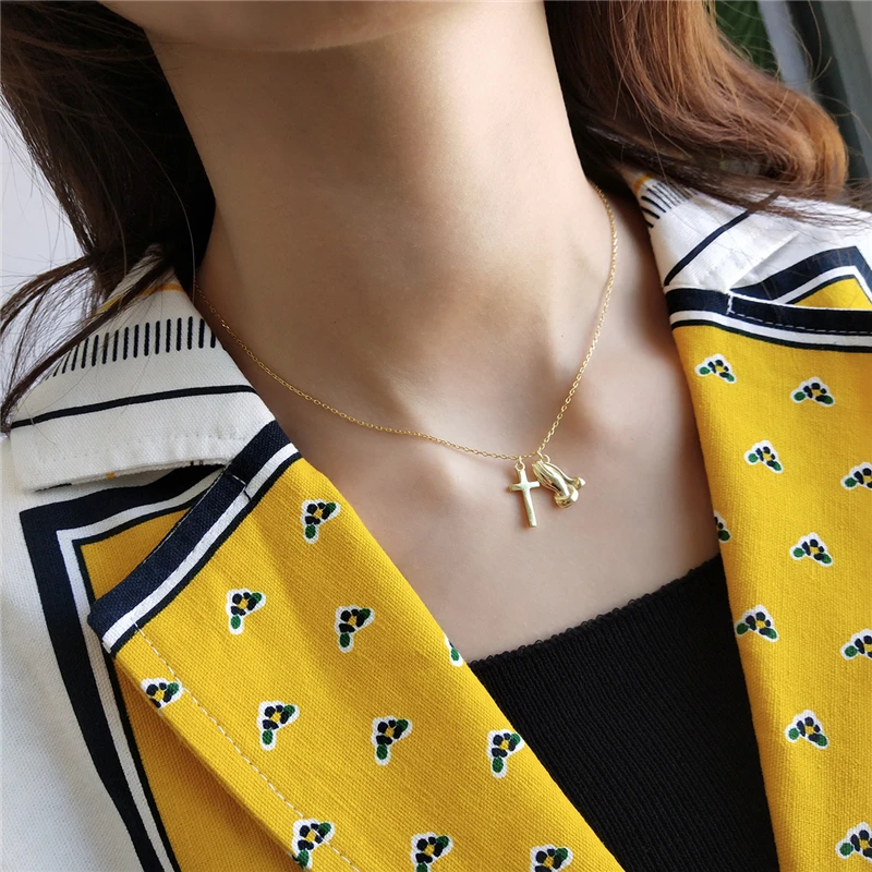 MEISHICHAO 925 Sterling Sliver Double Pendant Necklaces Gold Color Gold Hands Together Praying Cross Choker Necklace Women
MEISHICHAO 925 Sterling Sliver Double Pendant Necklaces Gold Color Gold Hands Together Praying Cross Choker Necklace Women