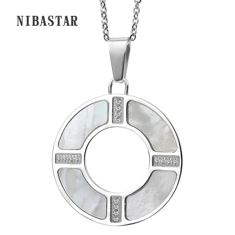 The New Fashion Amulette Series Necklace 316 Stainless Steel Main Material Round Silver Shell Charm With Crystal Necklace
The New Fashion Amulette Series Necklace 316 Stainless Steel Main Material Round Silver Shell Charm With Crystal Necklace