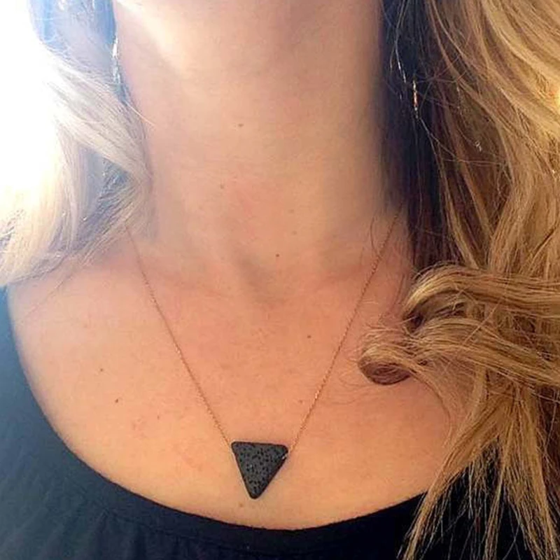 Tucai Foreign trade fashion lava triangle necklace lava necklace aromatherapy jewelry LX093
Tucai Foreign trade fashion lava triangle necklace lava necklace aromatherapy jewelry LX093