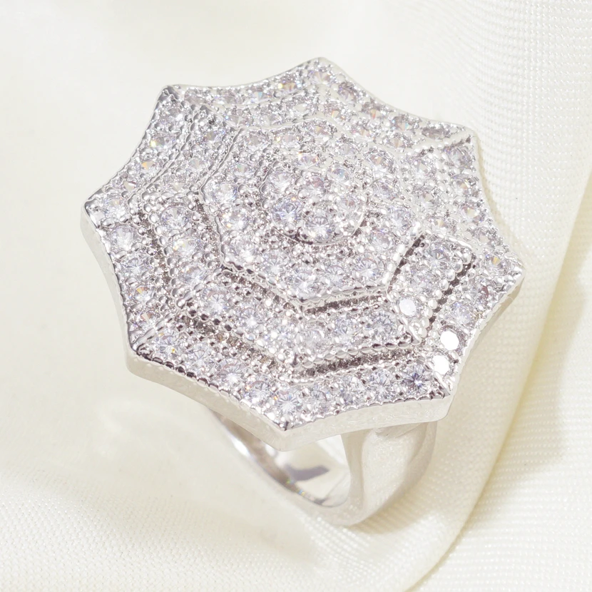 Spider Web Design Large Rings With Square Geometric Vintage Cocktail Jewelry Ring for Woman Dubai Jewelry Gift Dropshipping
Spider Web Design Large Rings With Square Geometric Vintage Cocktail Jewelry Ring for Woman Dubai Jewelry Gift Dropshipping
