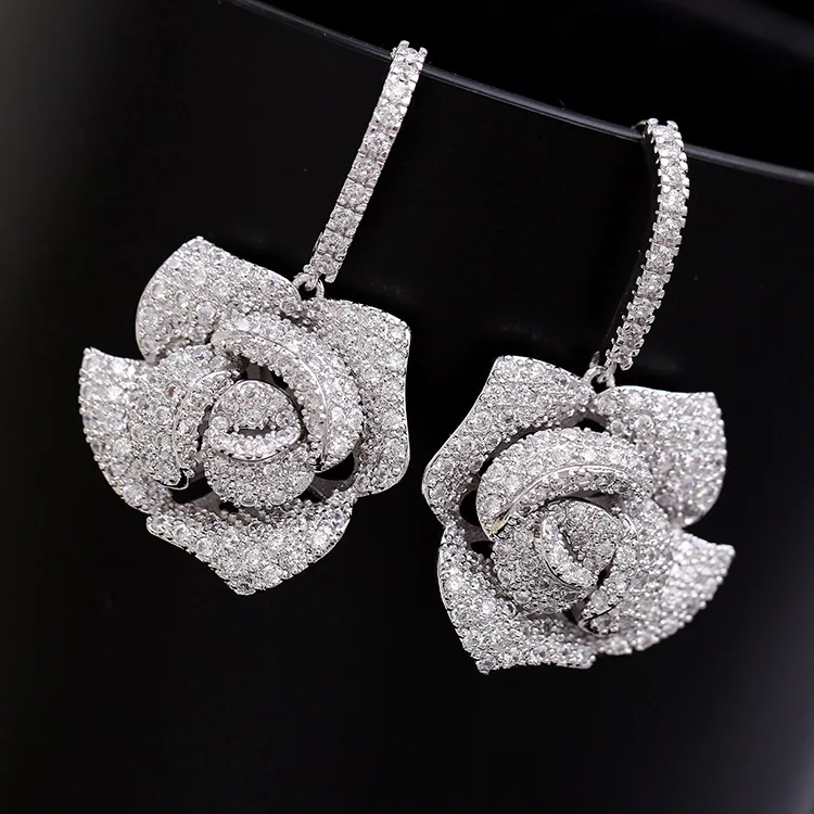 SWOUR New Fashion Jewelry Unique Design S925 Sterling Silver Cubic Zircon CZ Rose Flower Camellia Dangle Earrings S263
SWOUR New Fashion Jewelry Unique Design S925 Sterling Silver Cubic Zircon CZ Rose Flower Camellia Dangle Earrings S263