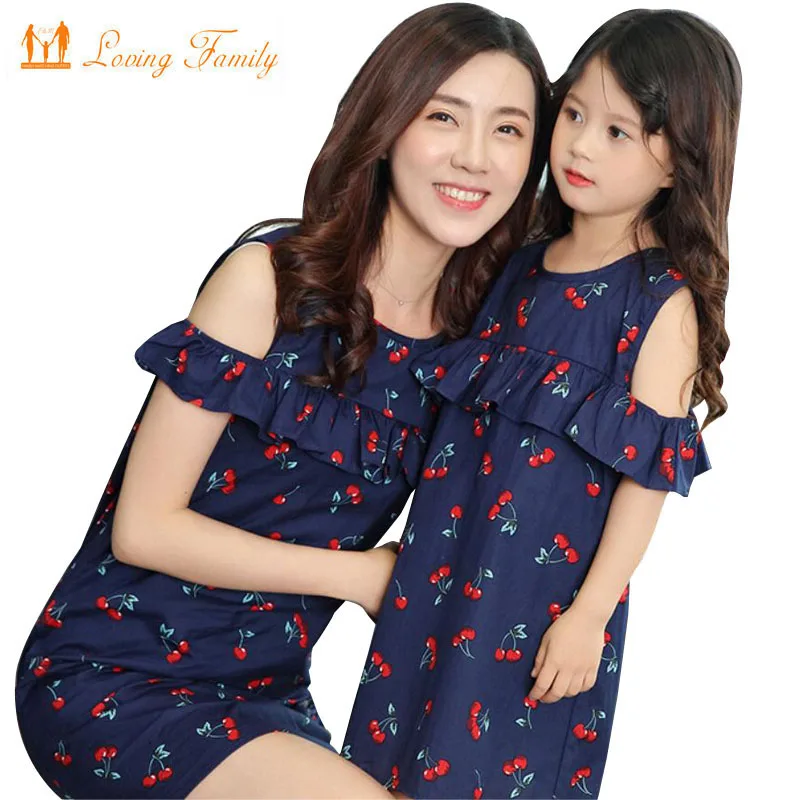 Family Clothing Mother Daughter Dress Family Matching Outfits Cotton Dress Mom And Daughter Dresses Matching Family Clothes
Family Clothing Mother Daughter Dress Family Matching Outfits Cotton Dress Mom And Daughter Dresses Matching Family Clothes