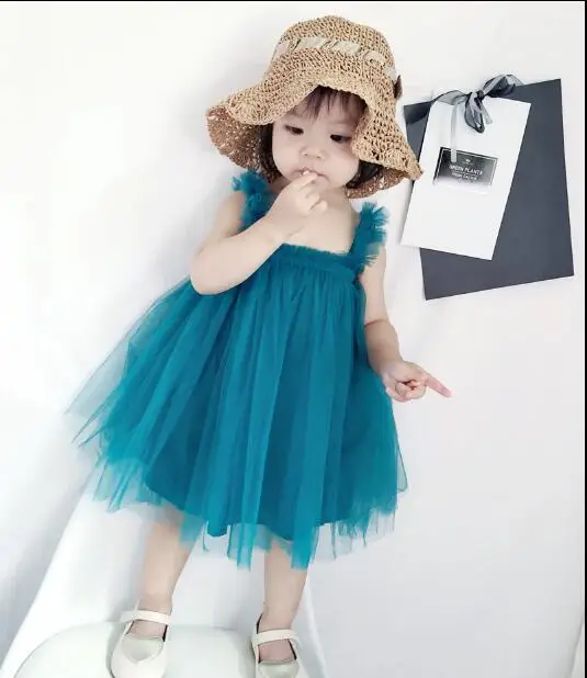 Fairy ~ beautiful series Female baby summer strap wooden ear mesh dress Summer girl strapless backless princess dress
Fairy ~ beautiful series Female baby summer strap wooden ear mesh dress Summer girl strapless backless princess dress